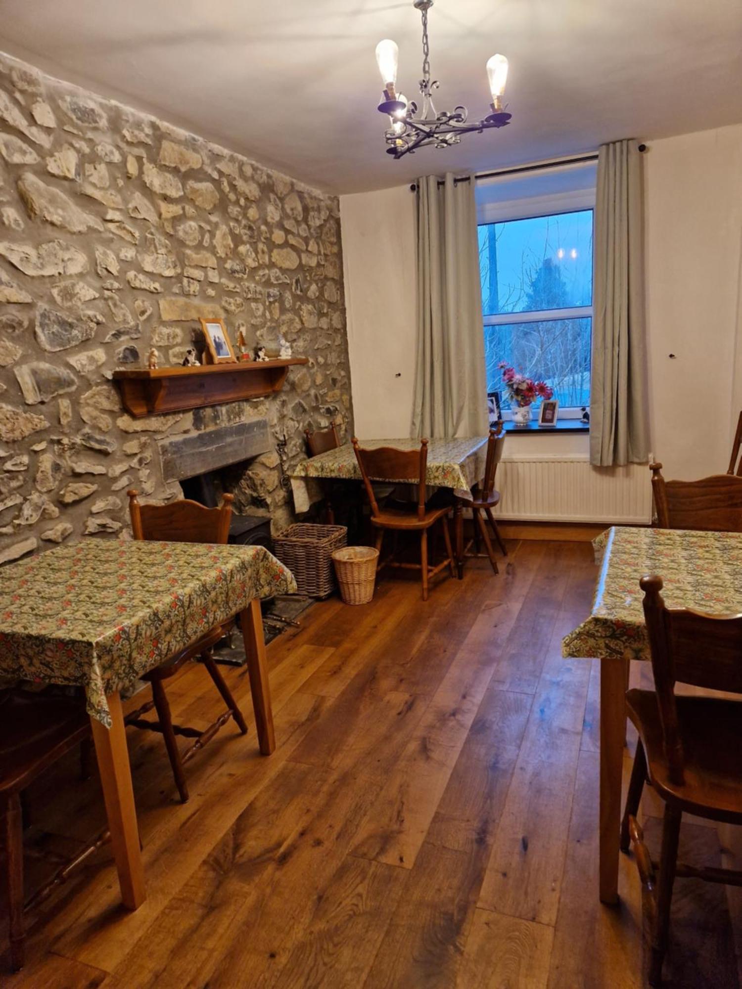 Maes Y Gwaelod Bed & Breakfast Llanwrtyd Wells Exterior foto